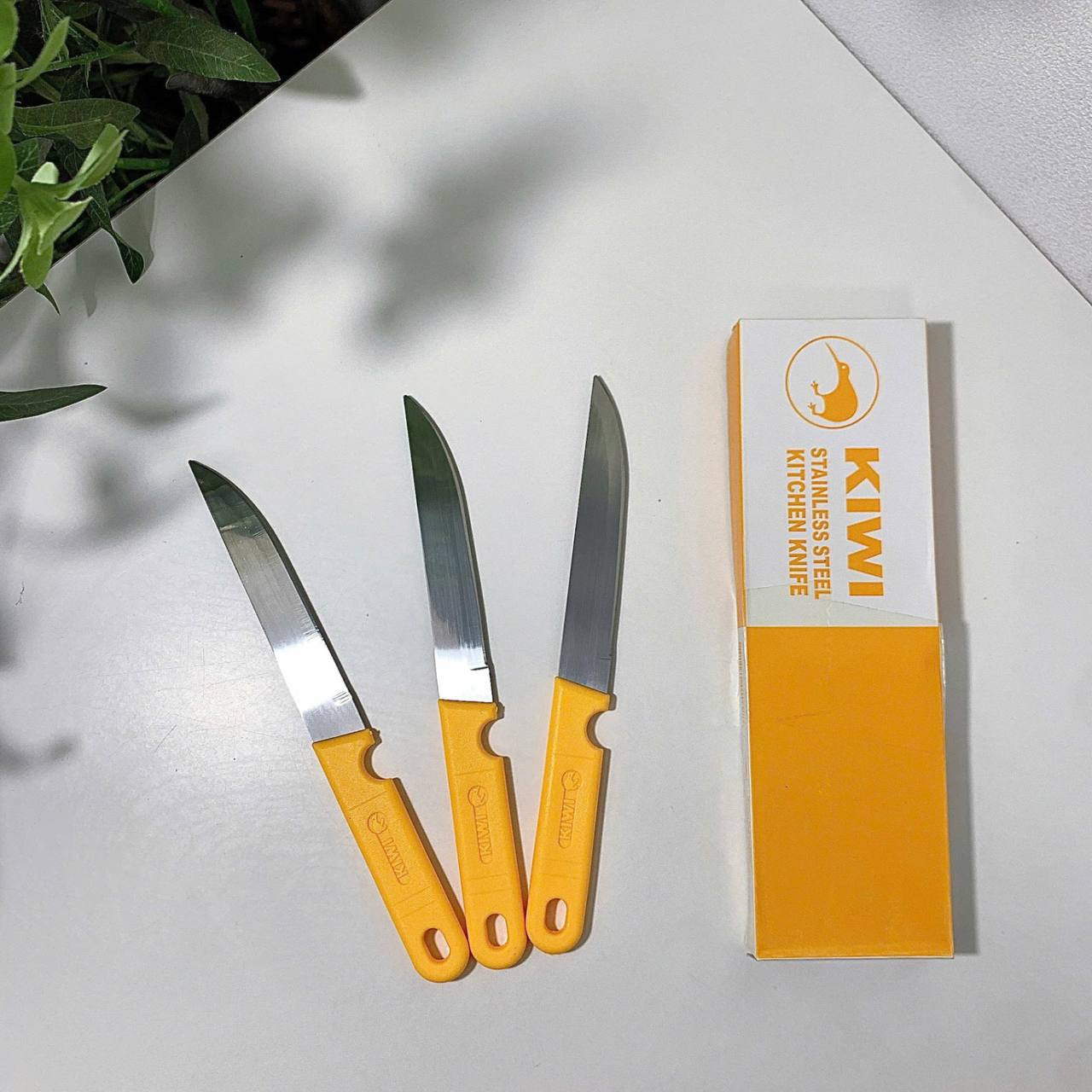 Dao Thái Lan Cán Vàng Kiwi Đầu Nhọn Tiện Lợi Dùng Cho Nhà Bếp